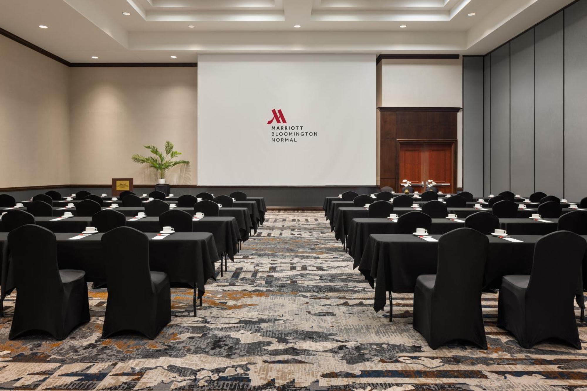 Marriott Bloomington Normal Hotel And Conference Center Exterior foto